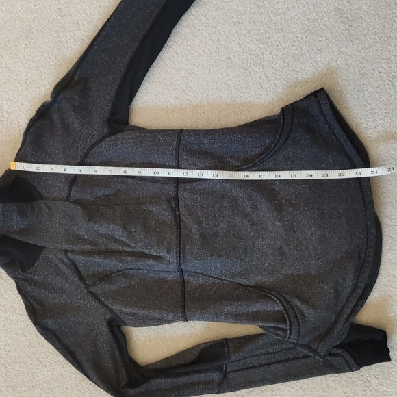 Lululemon Rulu Base Runner 1/2 Half Zip - Picture 15 of 16